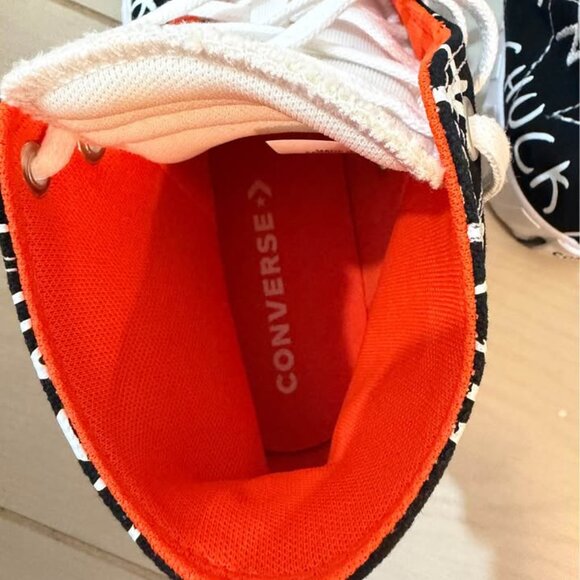 Chuck Norris Men’s Converse - 10.5 - Never Worn - Picture 3 of 6